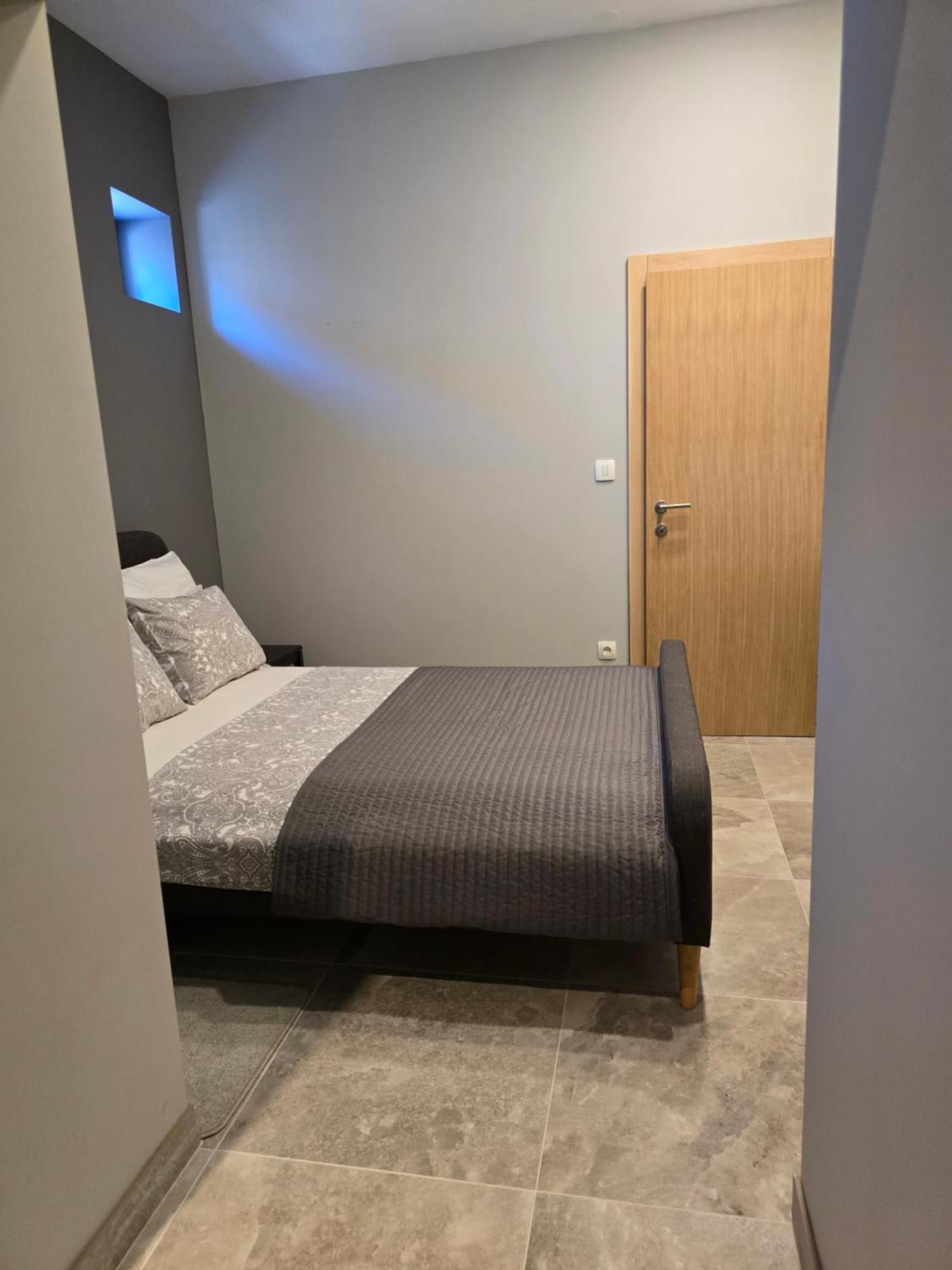 Apartmani Kameno Sidro Bilice Exterior foto